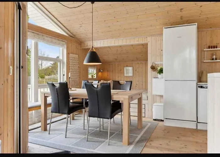 Cozy And Well-maintained Semesterbostad *